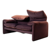 Vico Magistretti Maralunga 2 places / loveseat pour Cassina, Italie, années 1980.