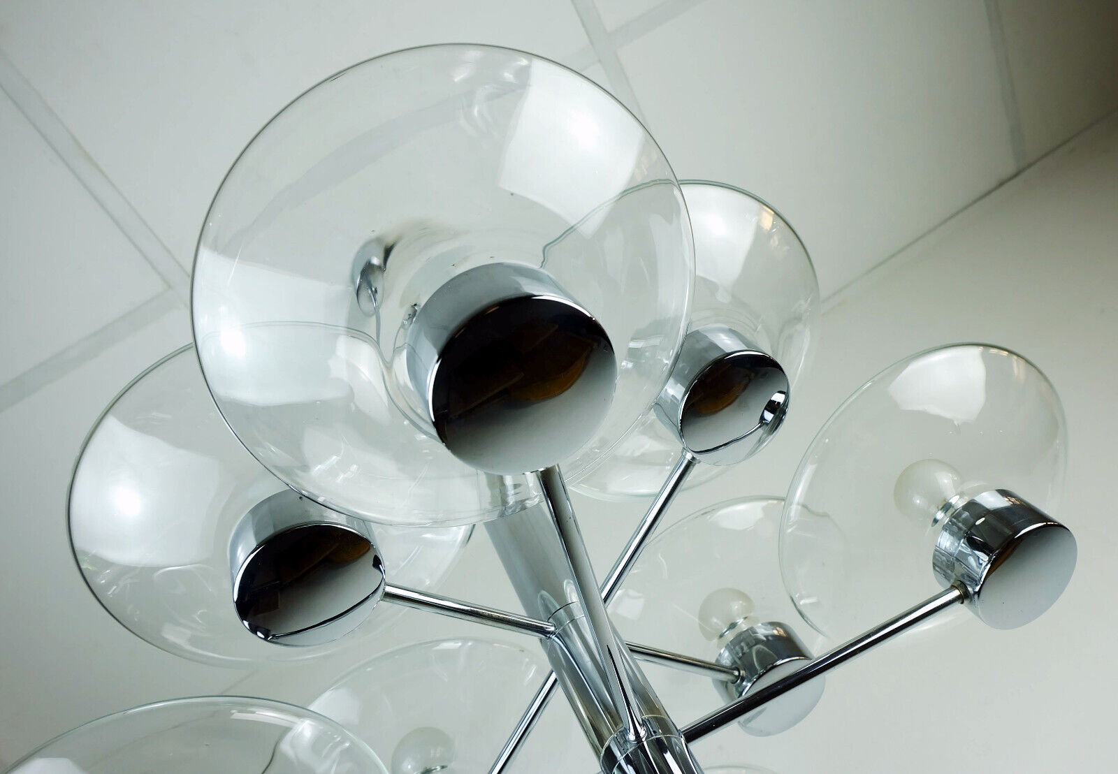 1970s kaiser 8-light PENDANT LIGHT chandelier chrom and clear glass