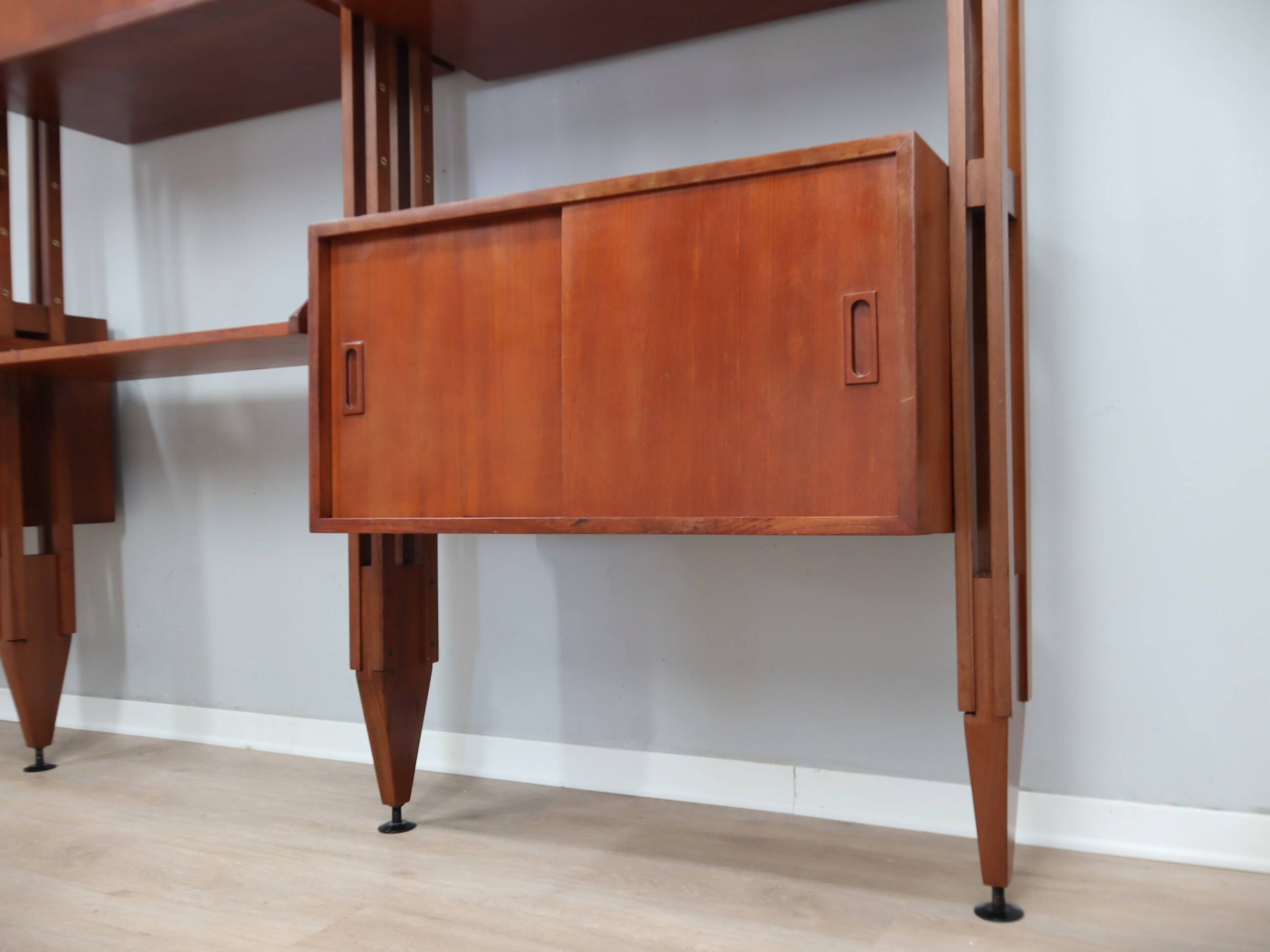 Mid century Italian design teak bookcase 1950s