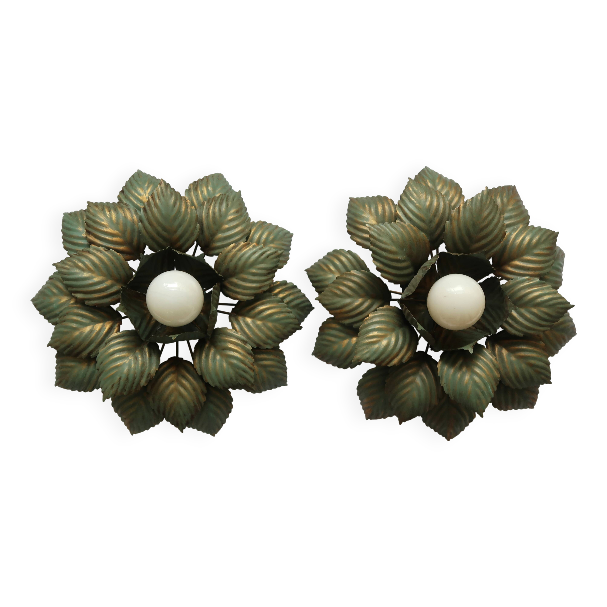 Pair of vintage Italian flower wall or ceiling lights