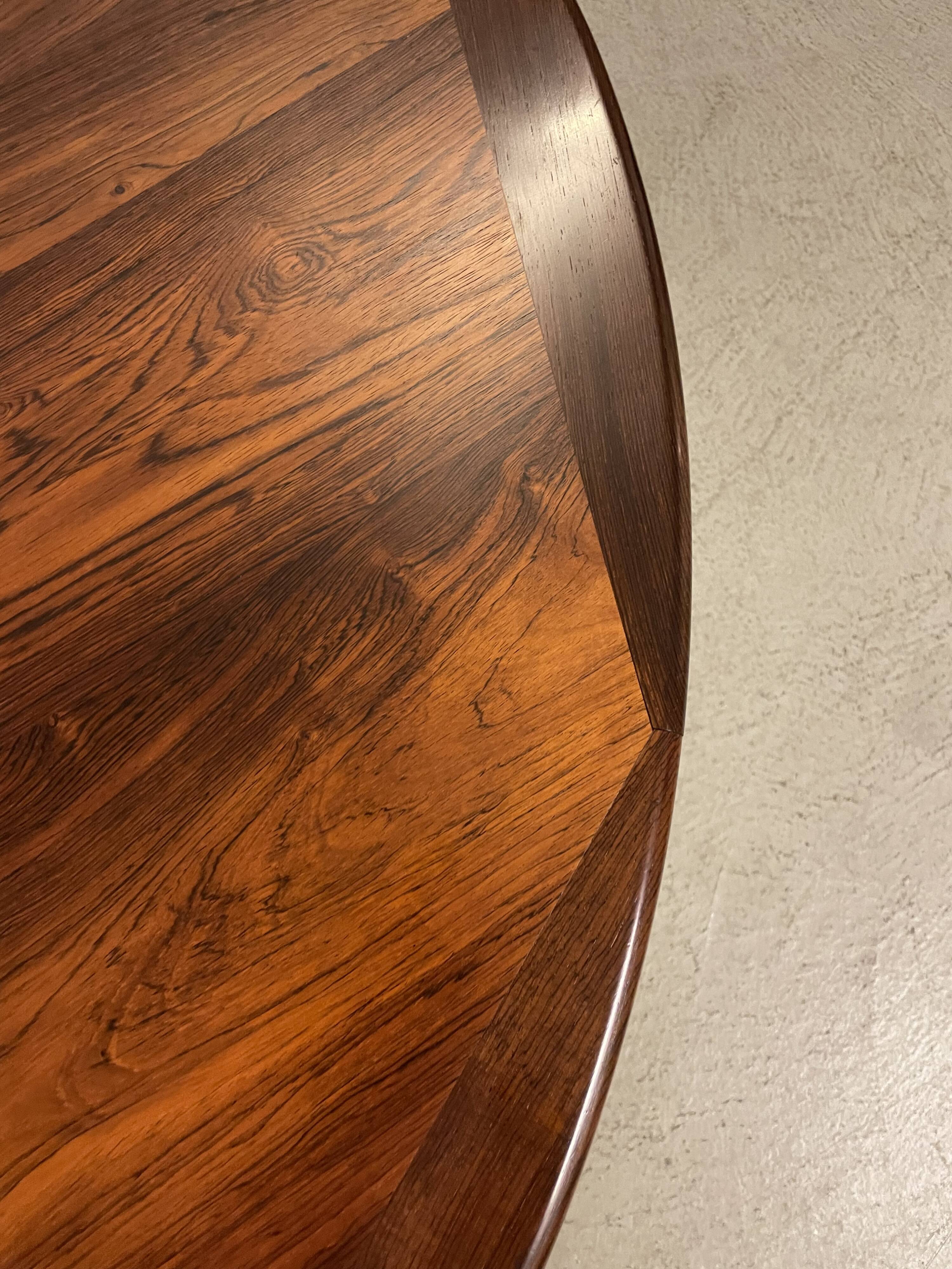 Danish round palisander dining table 1960s