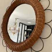 Miroir vintage en rotin