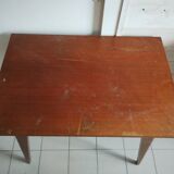 Bureau pieds compas