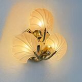 Vintage shell wall light, amber glass and brass, France, 1970.
