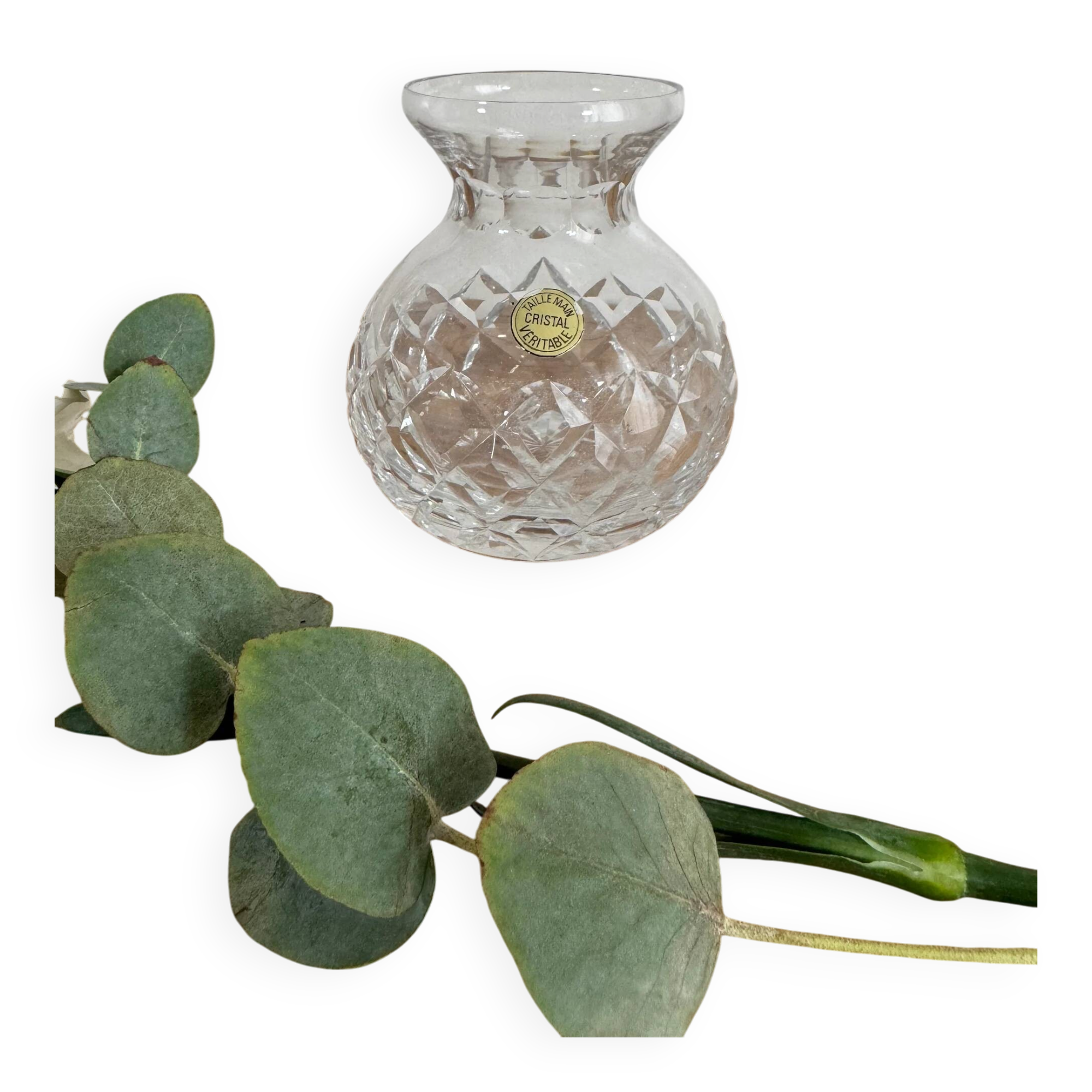 Crystal round vase