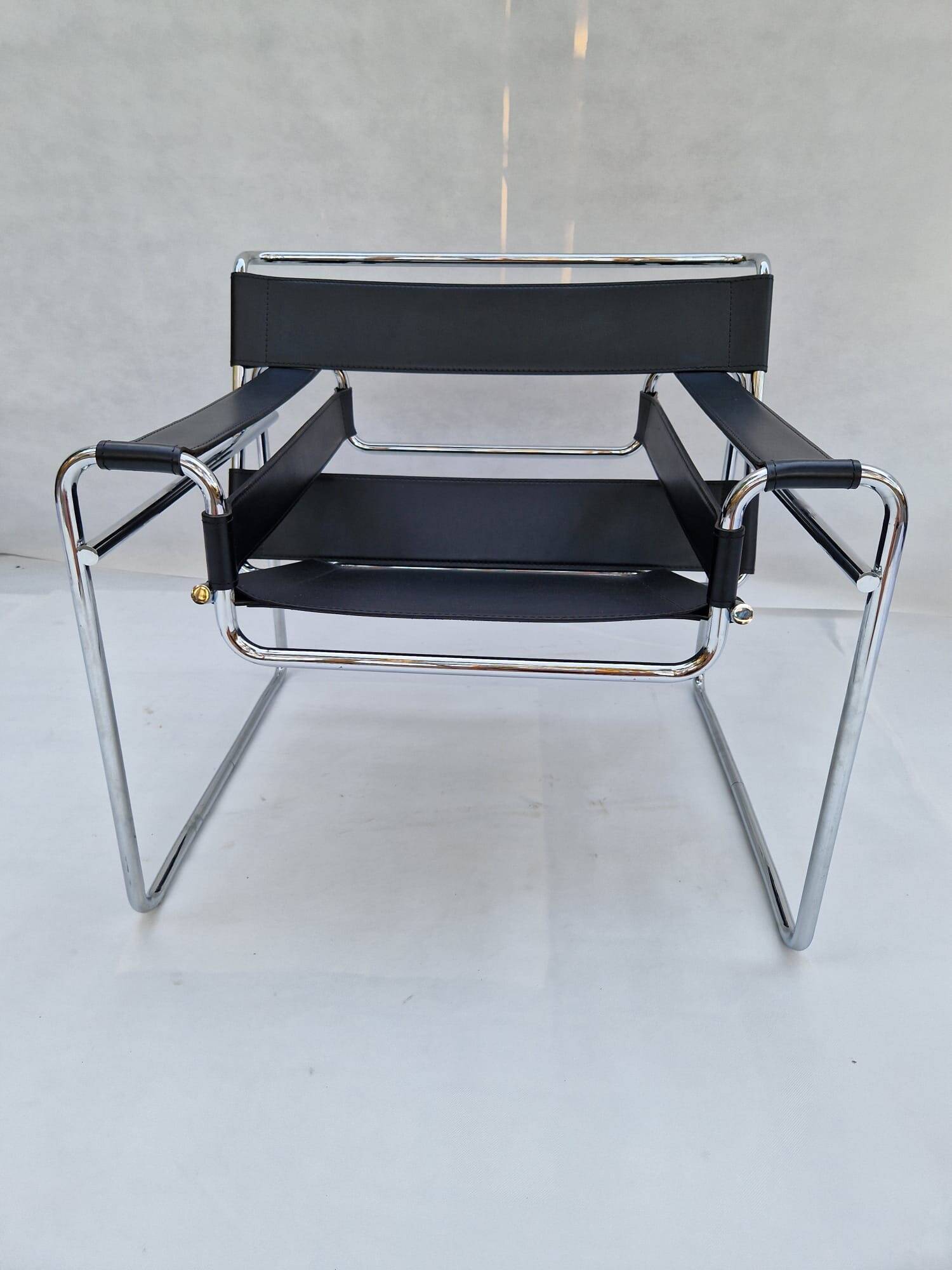 Marcel Breuer - Gavina - Armchair - Wassily Christian Plat Chair