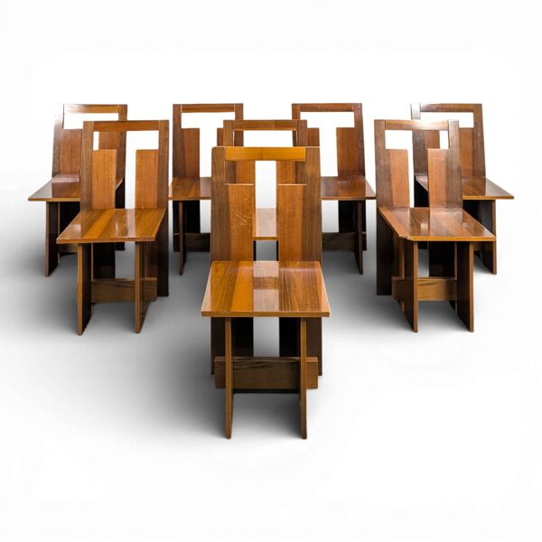 Série de 8 chaises italiennes en noyer américain Loto Spa