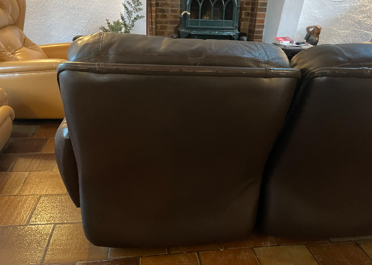 Modular leather sofa by Michel Cadestin for Airborne Publisher