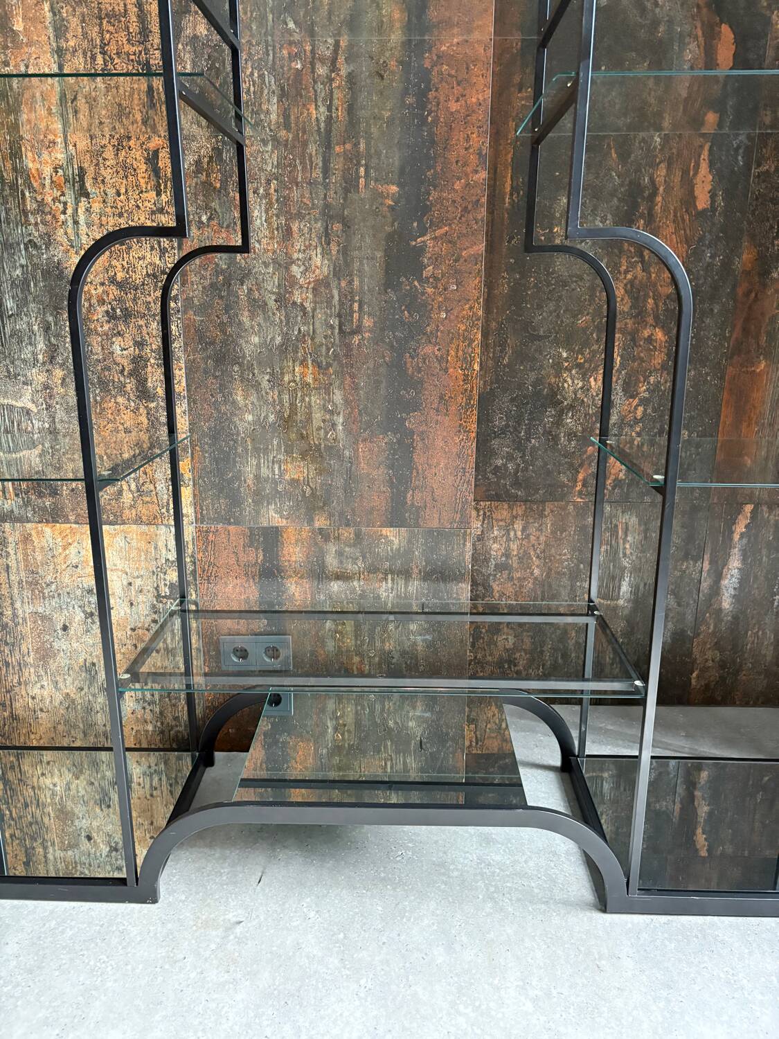 Séparateur de pièce/vitrine au design vintage