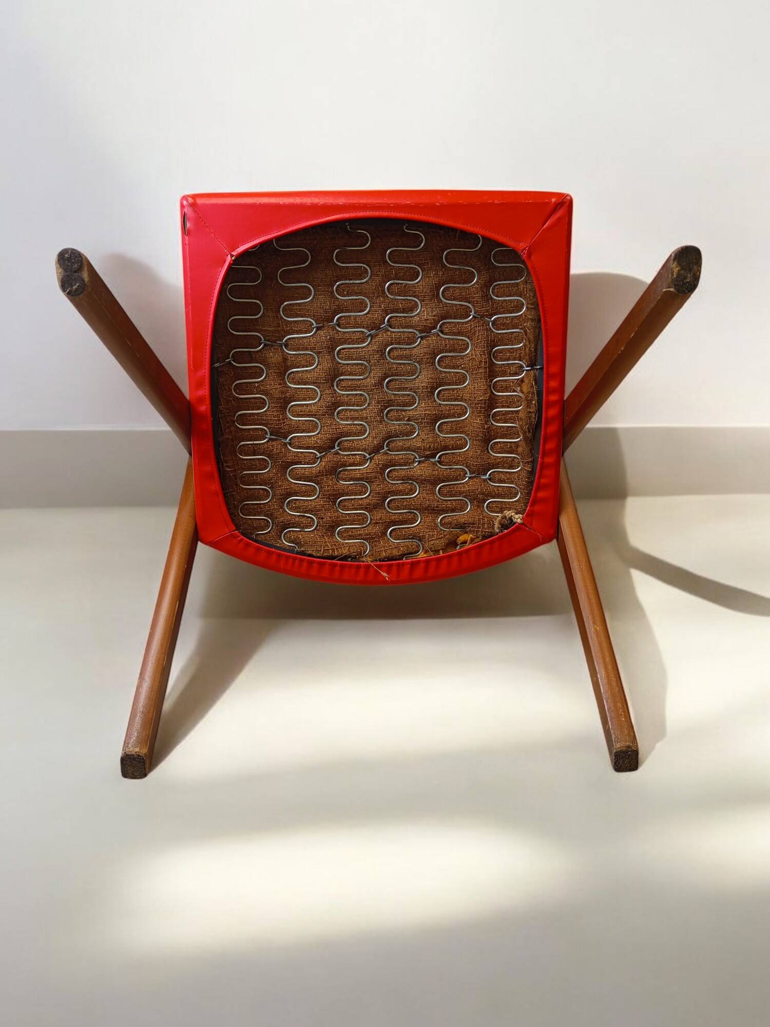 Vintage Italian armchair in Scandinavian style.