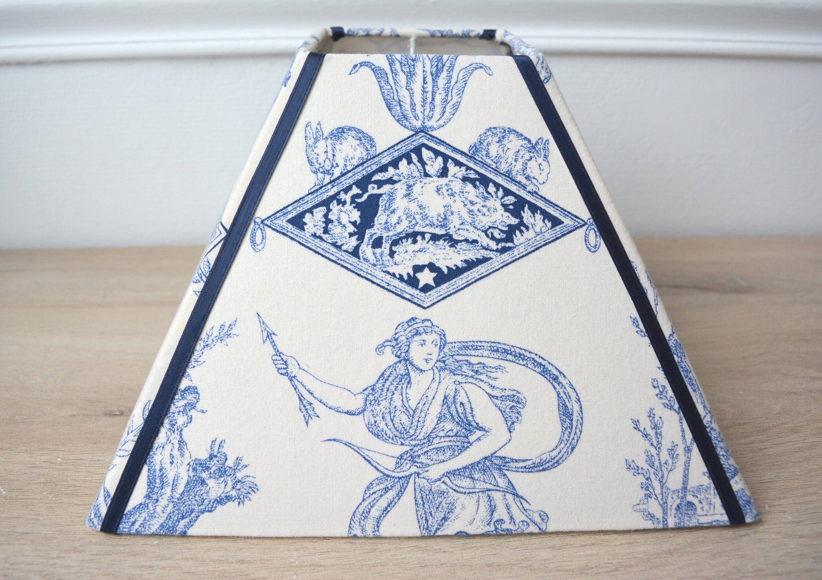 Square lampshade in blue toile de Jouy, Goddess Diana