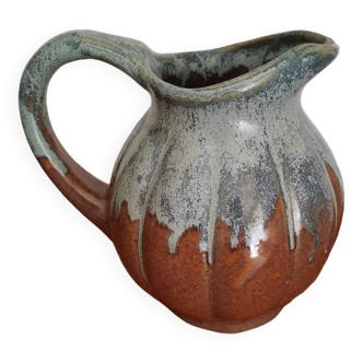 Ceramic jug