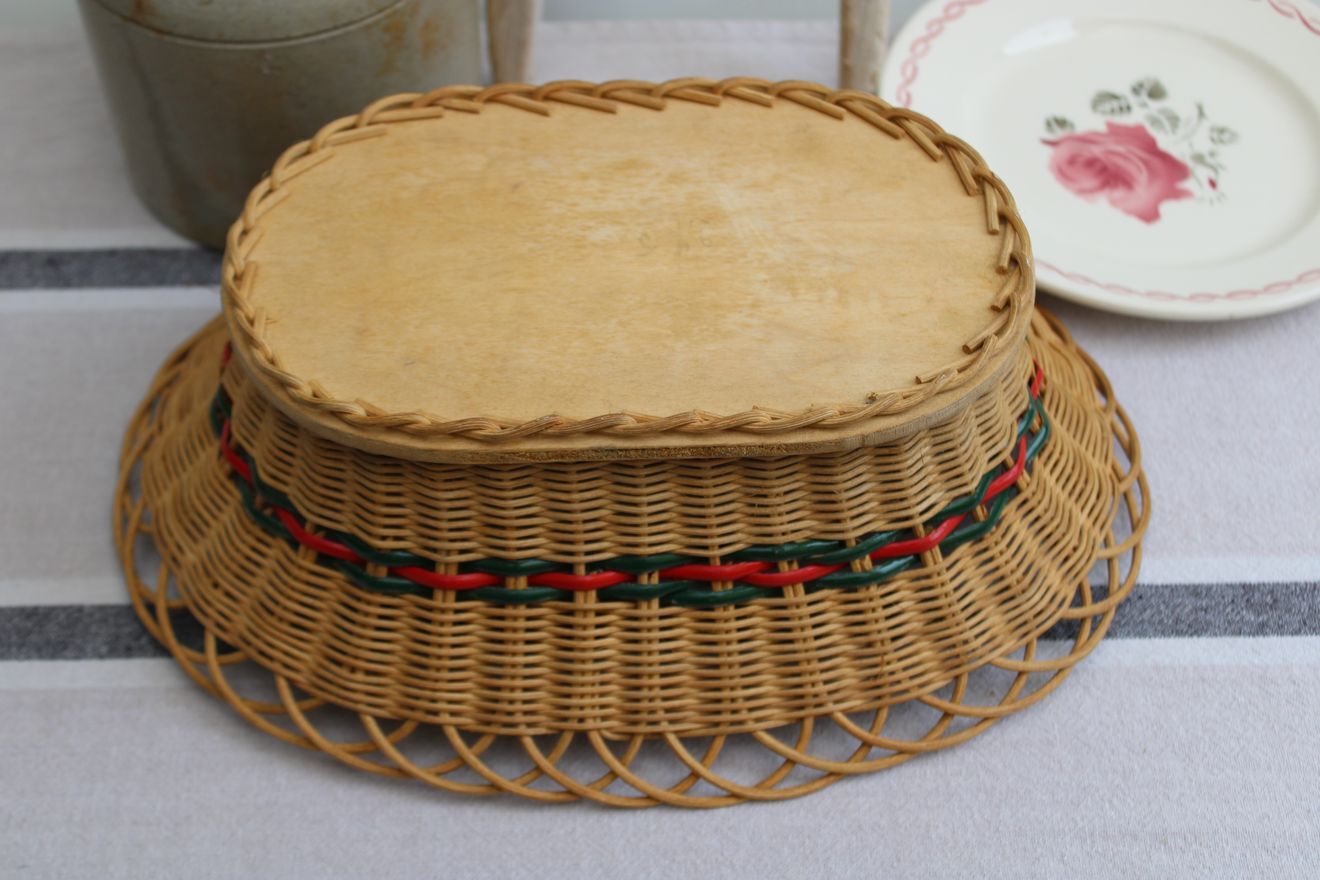 Vintage wicker basket