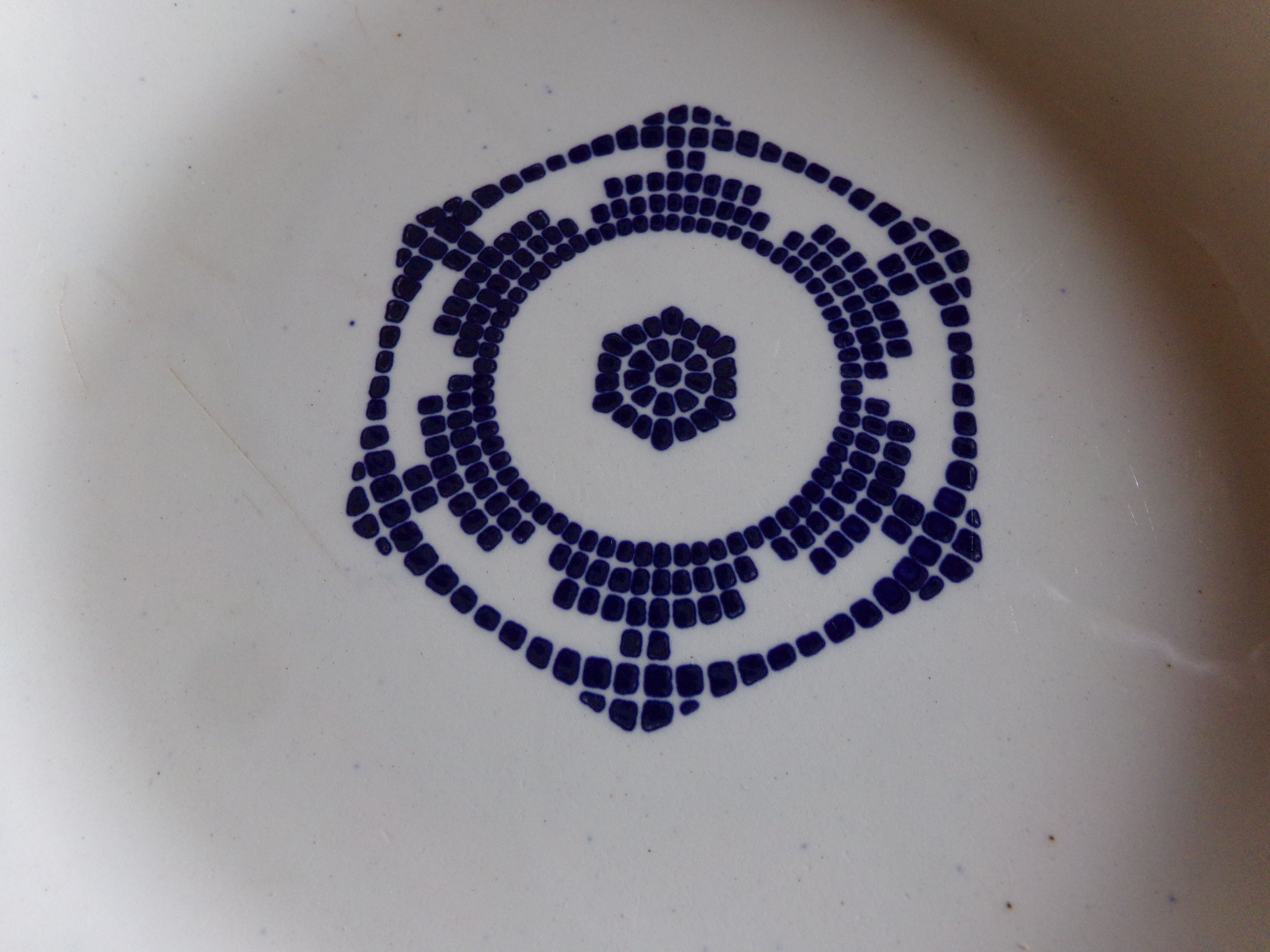 Set of 4 soup plates of the Faiencerie Nouvelle of Givors France