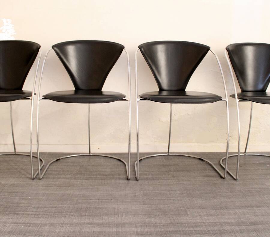 4x Italiaanse design stoelen merk Arrben model Linda