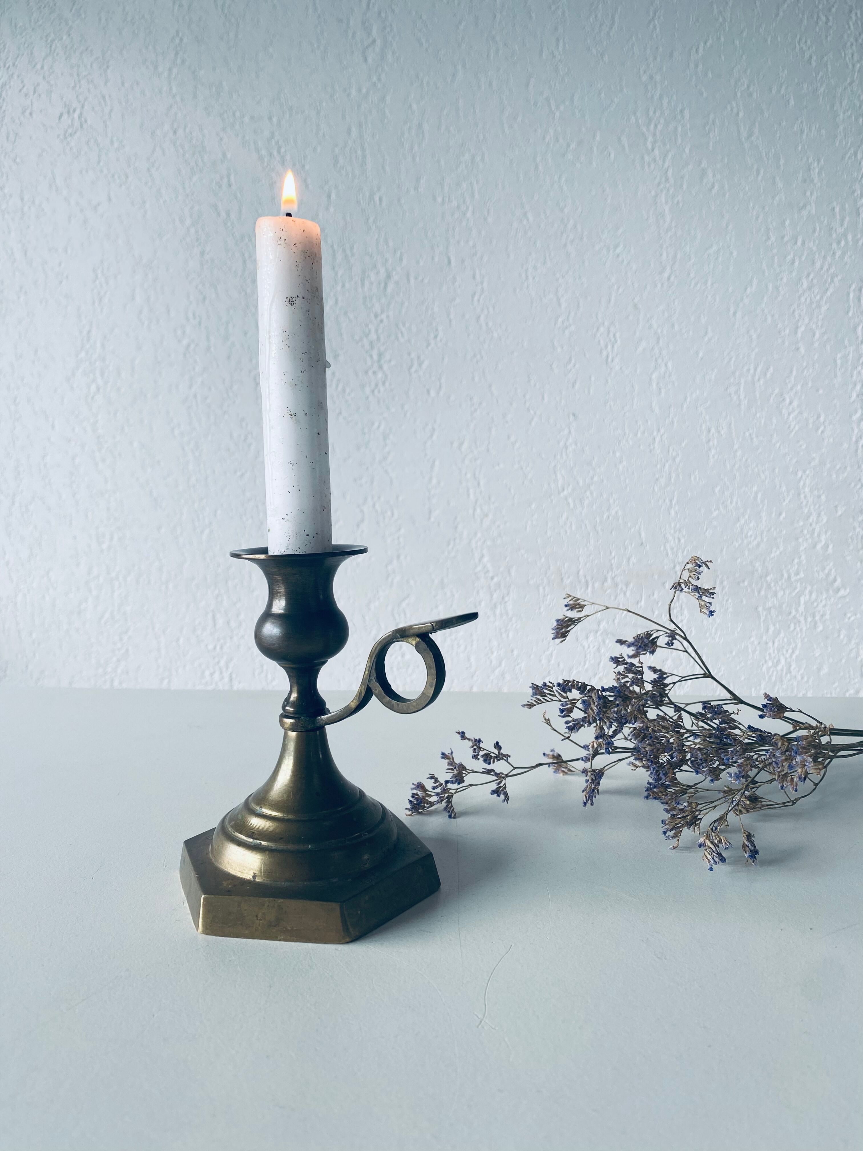Candle holder with bronze handle