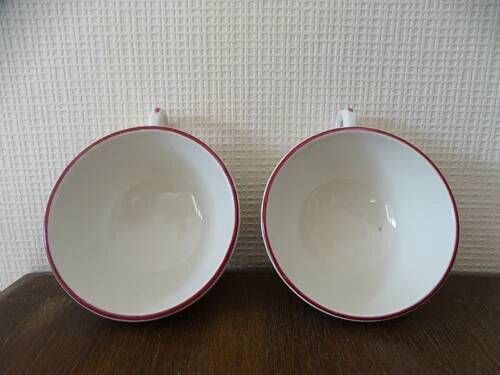 Kg luneville "street lamp" 2 breakfast cups for coffee or tea, earthenware, hand-painted flowers.