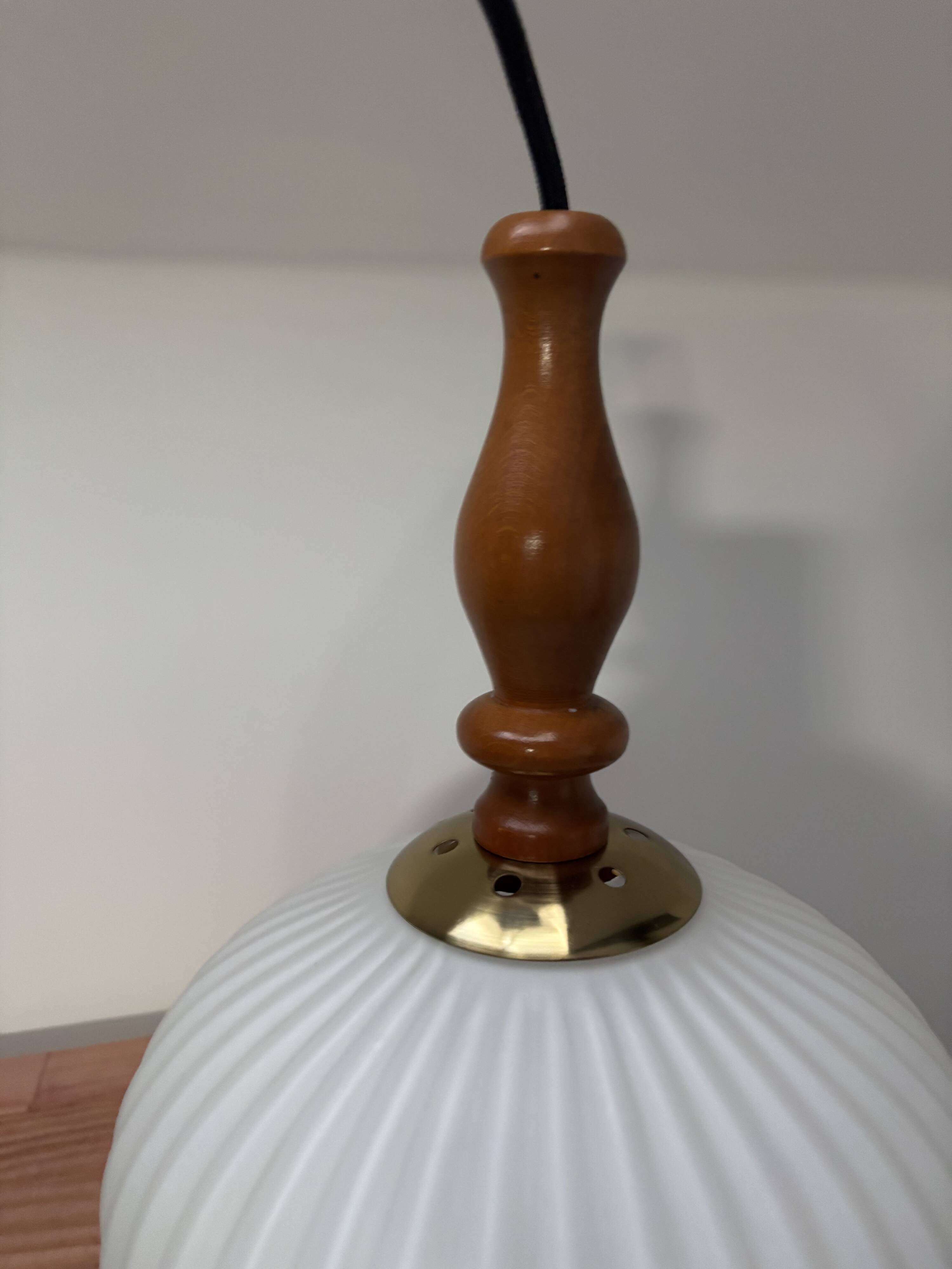 Vintage Scandinavian pendant light in white pleated opaline