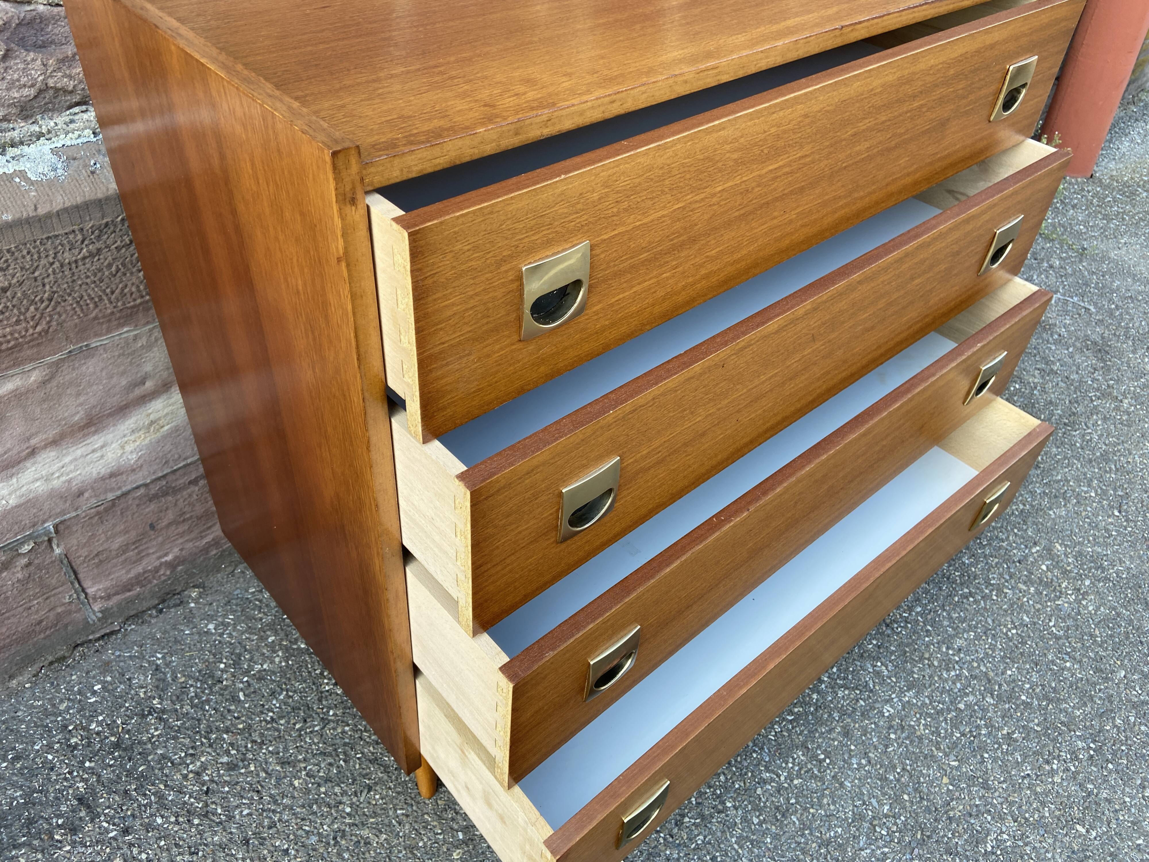 Vintage wooden chest of drawers 1960/1970