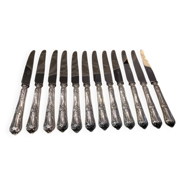 12 silver-plated dessert knives by Boulenger, Louis XV style, half-rich.