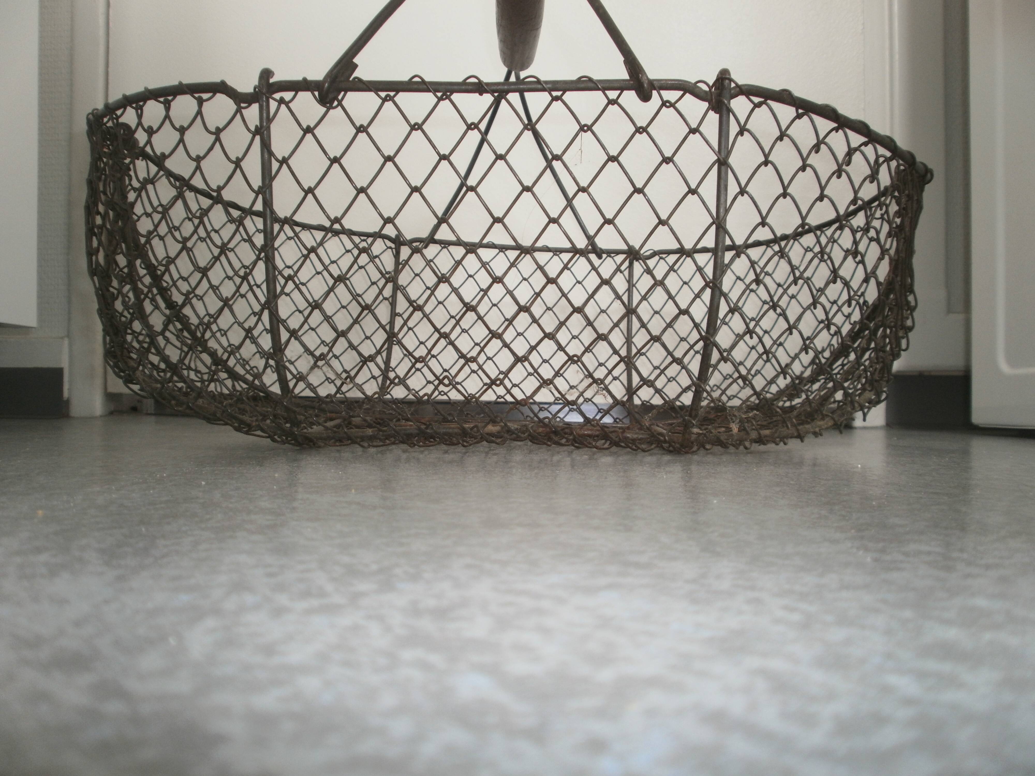 Market garden basket/wire garden