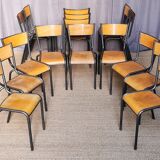 Lot of 18 vintage chairs "mullca"