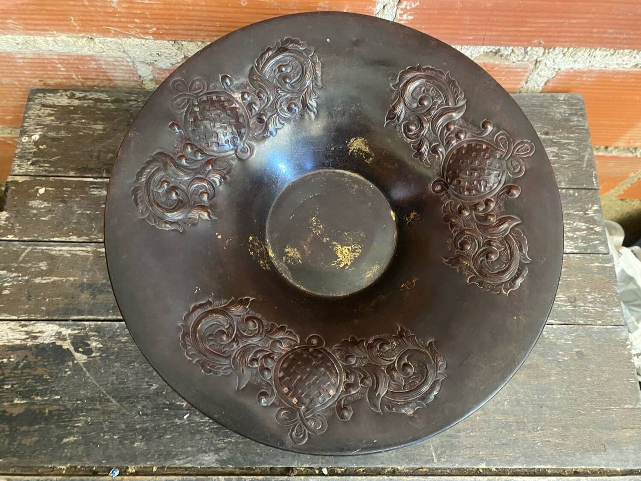 Coupe à Fruits Ancienne Plat En Métal Bordeaux Décor Moulé Vintage #D6