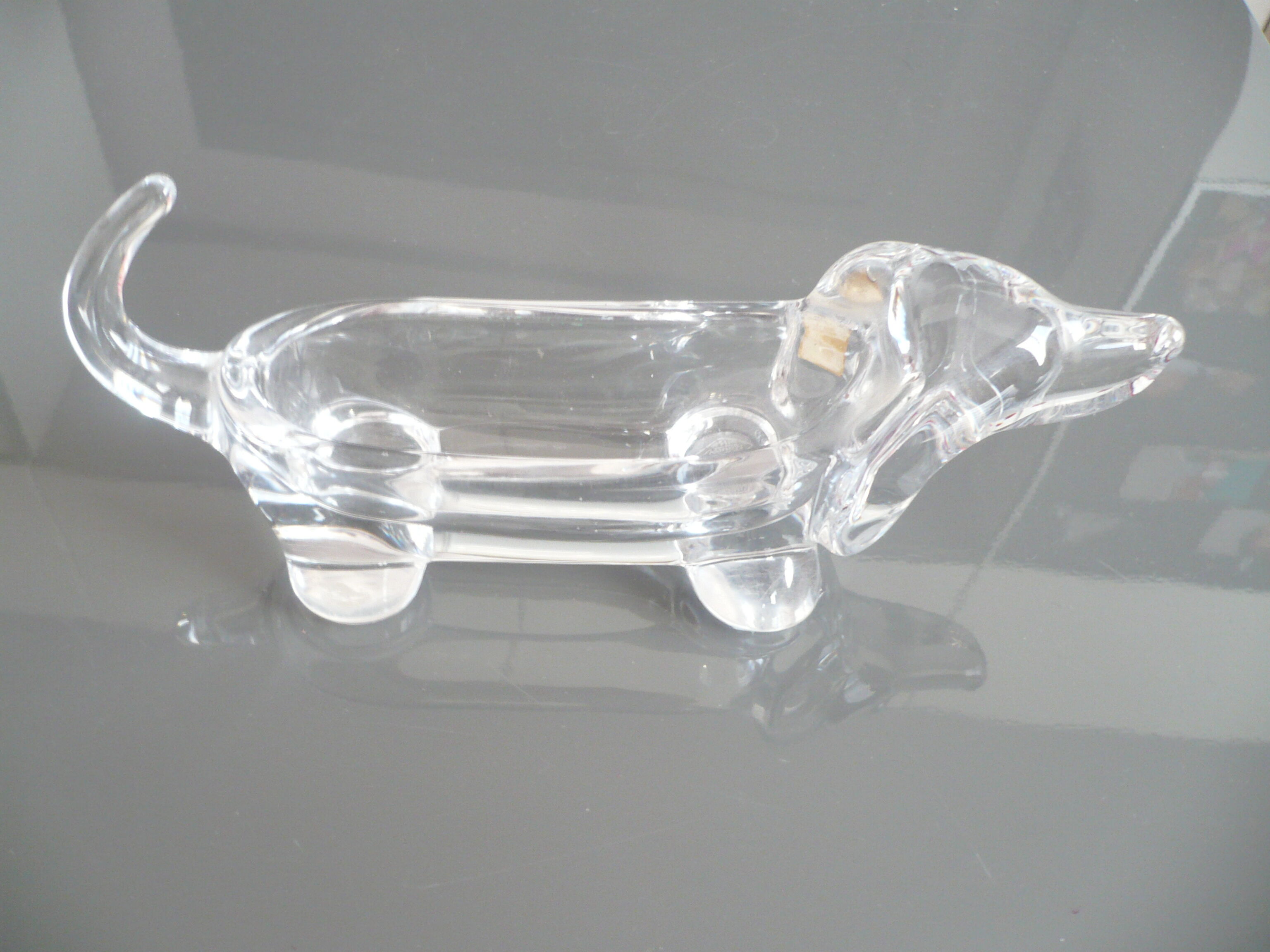 Vacuum pocket dachshund valve crystal france
