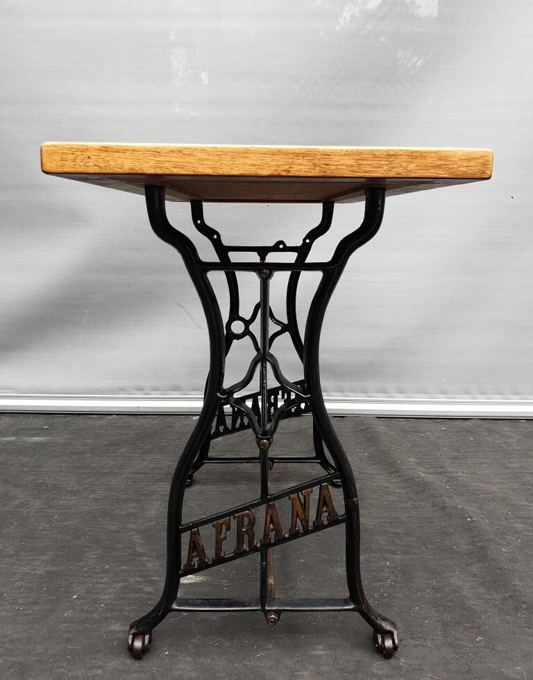 Bistro table 1900 afrana anthime eliot