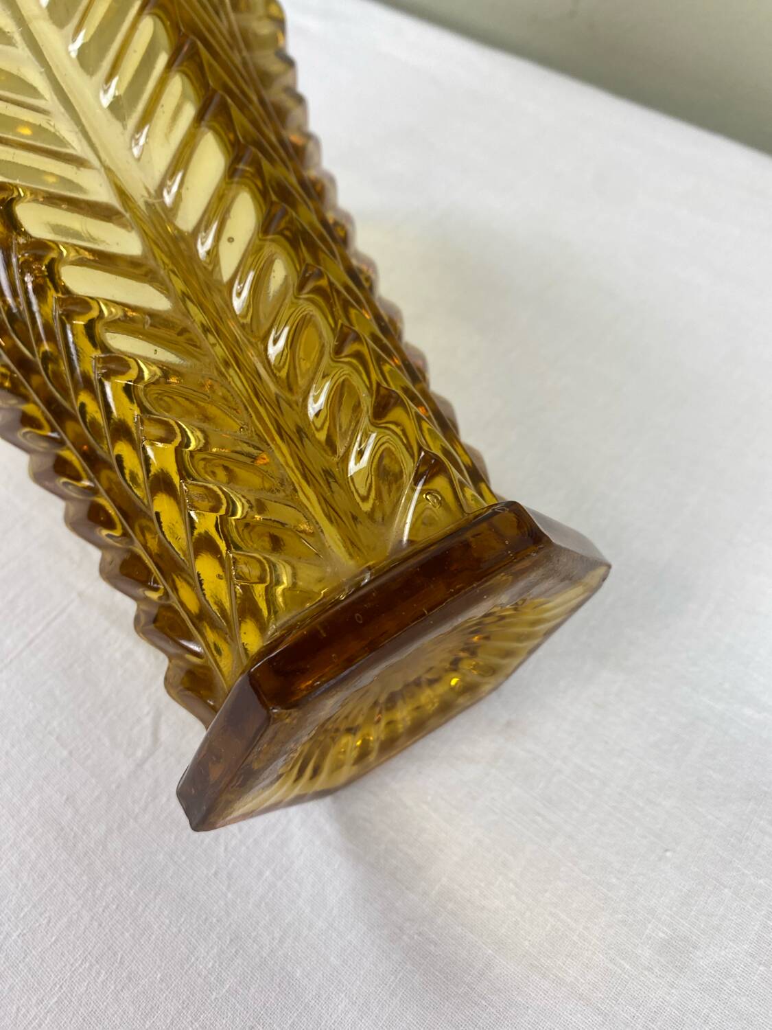 Vase art déco ambré