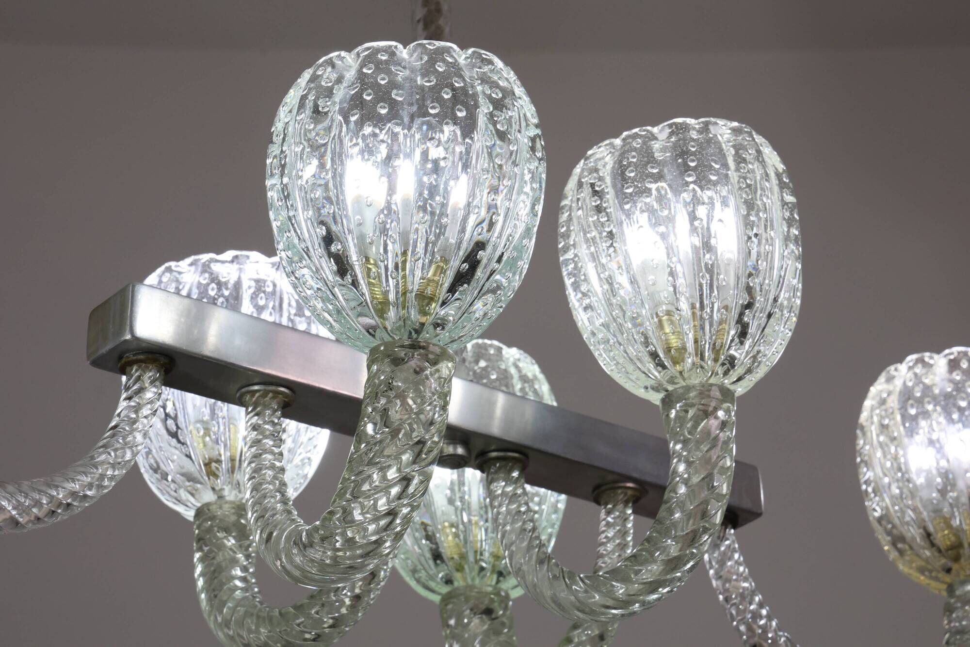 Amazing 6 Light BarovierArt Deco Chandelier, "Bullicante" Glass Murano, 194