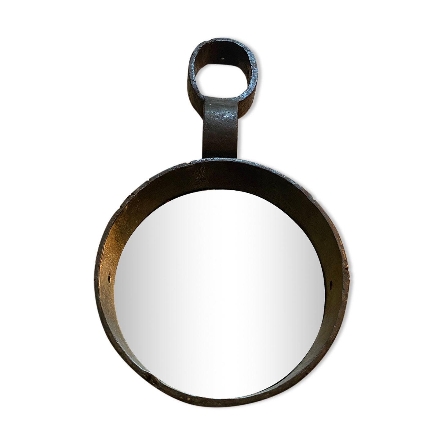 Round metal mirror