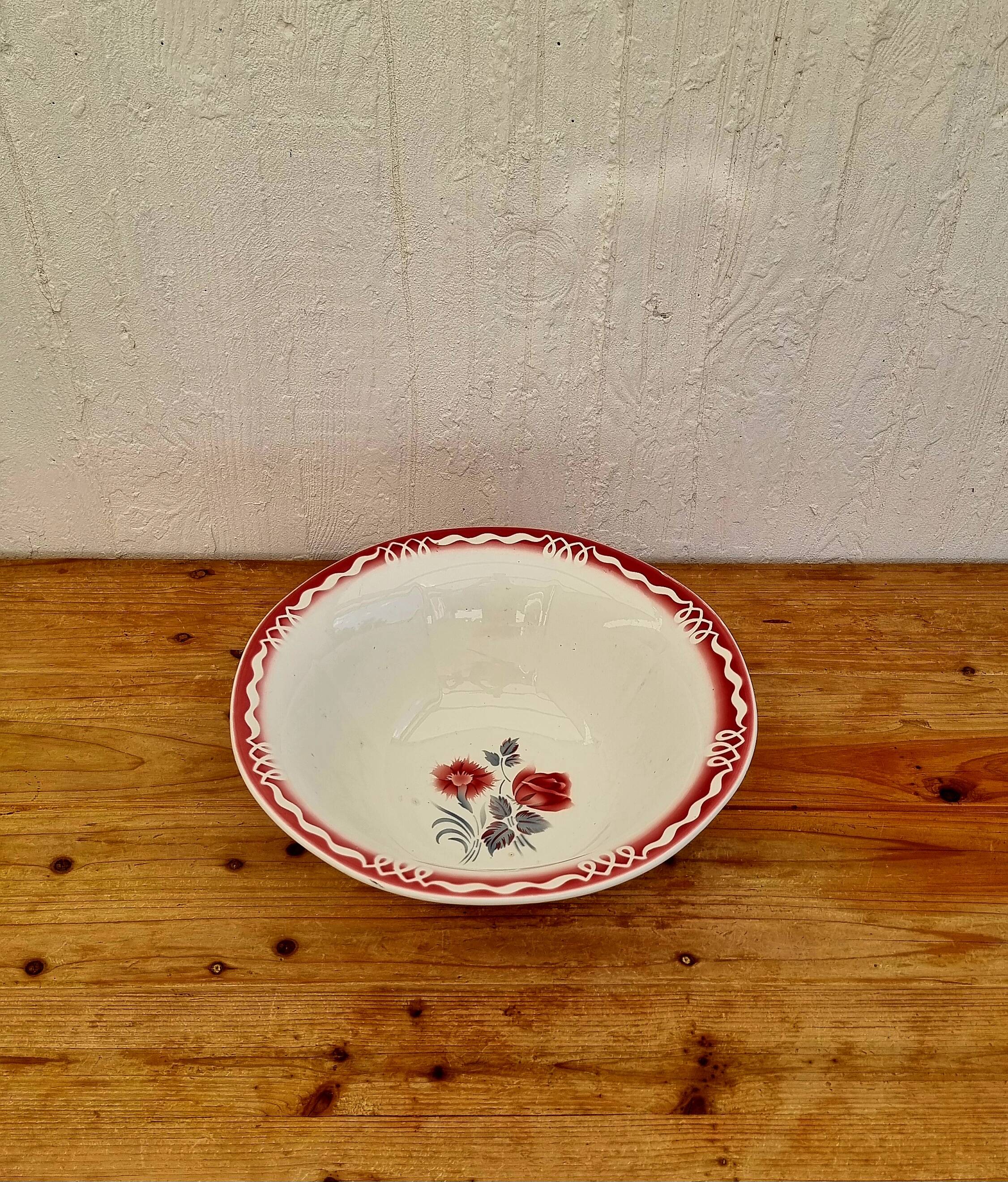 Large salad bowl Digoin Sarreguemines Marjolaine model