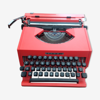 Machine à écrire Olivetti Lisa 80