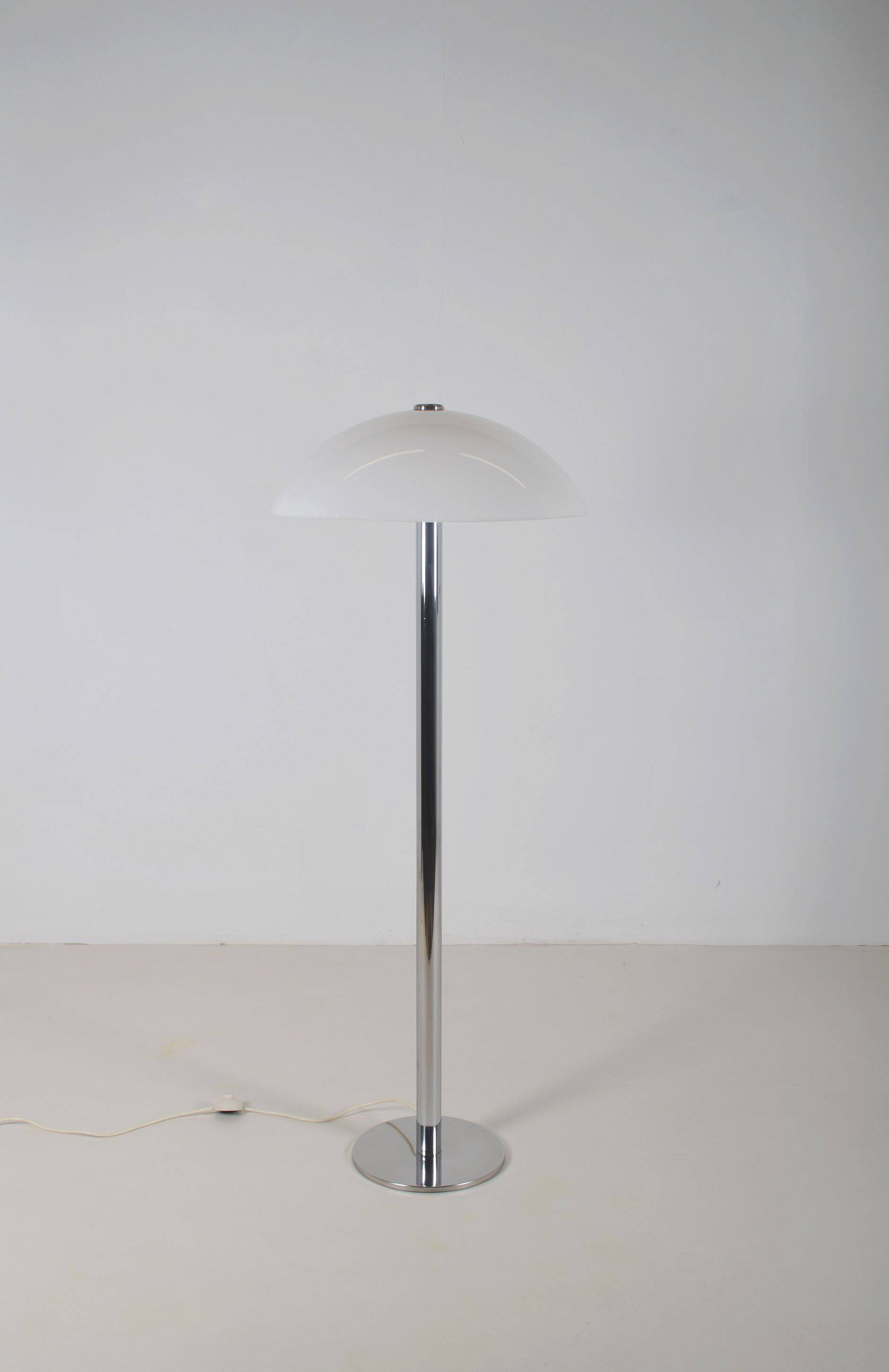 Lampadaire conçu par Luigi Massoni pour iGuzzini, années 1970
