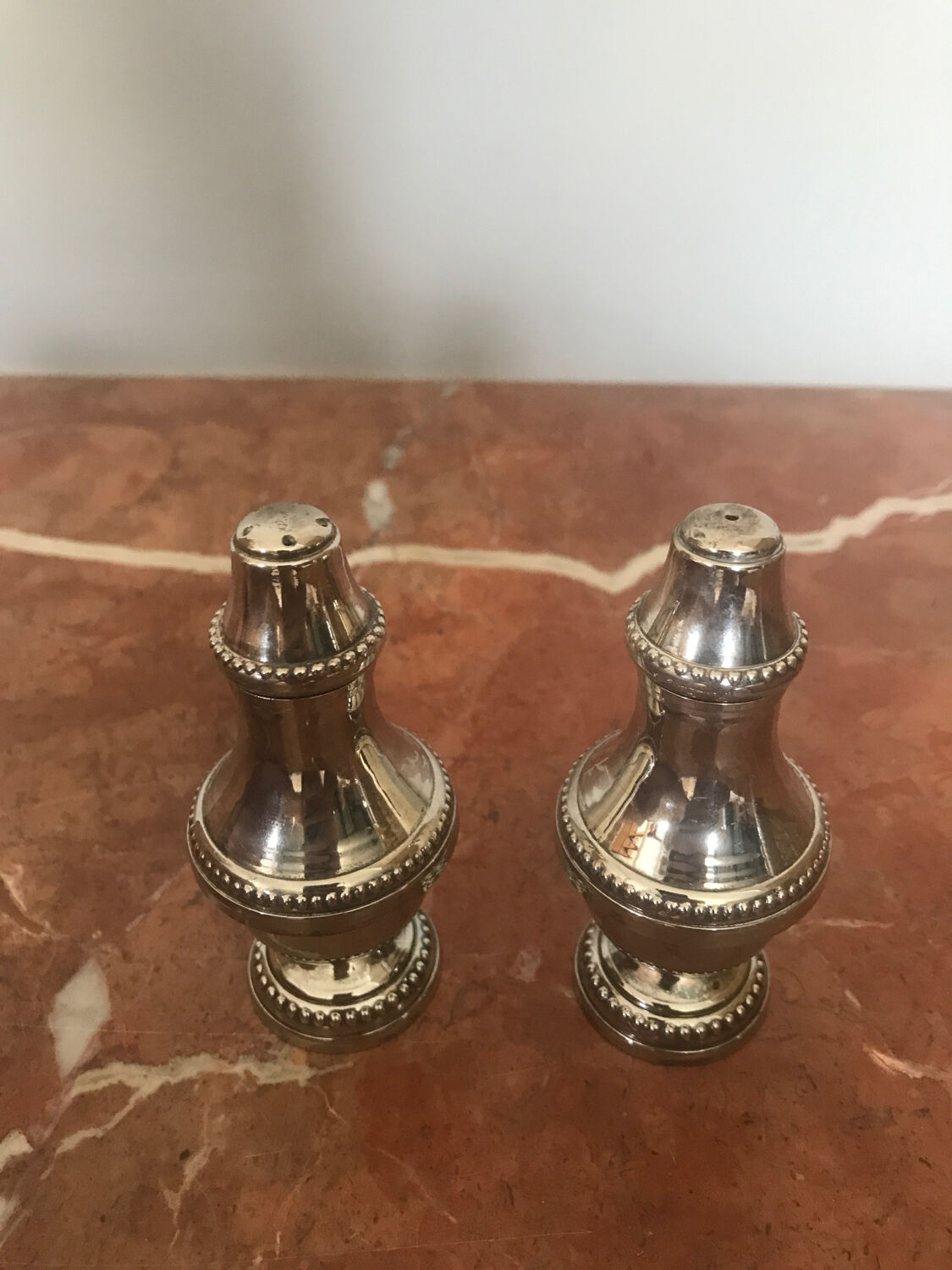 Silver metal salt and pepper shaker