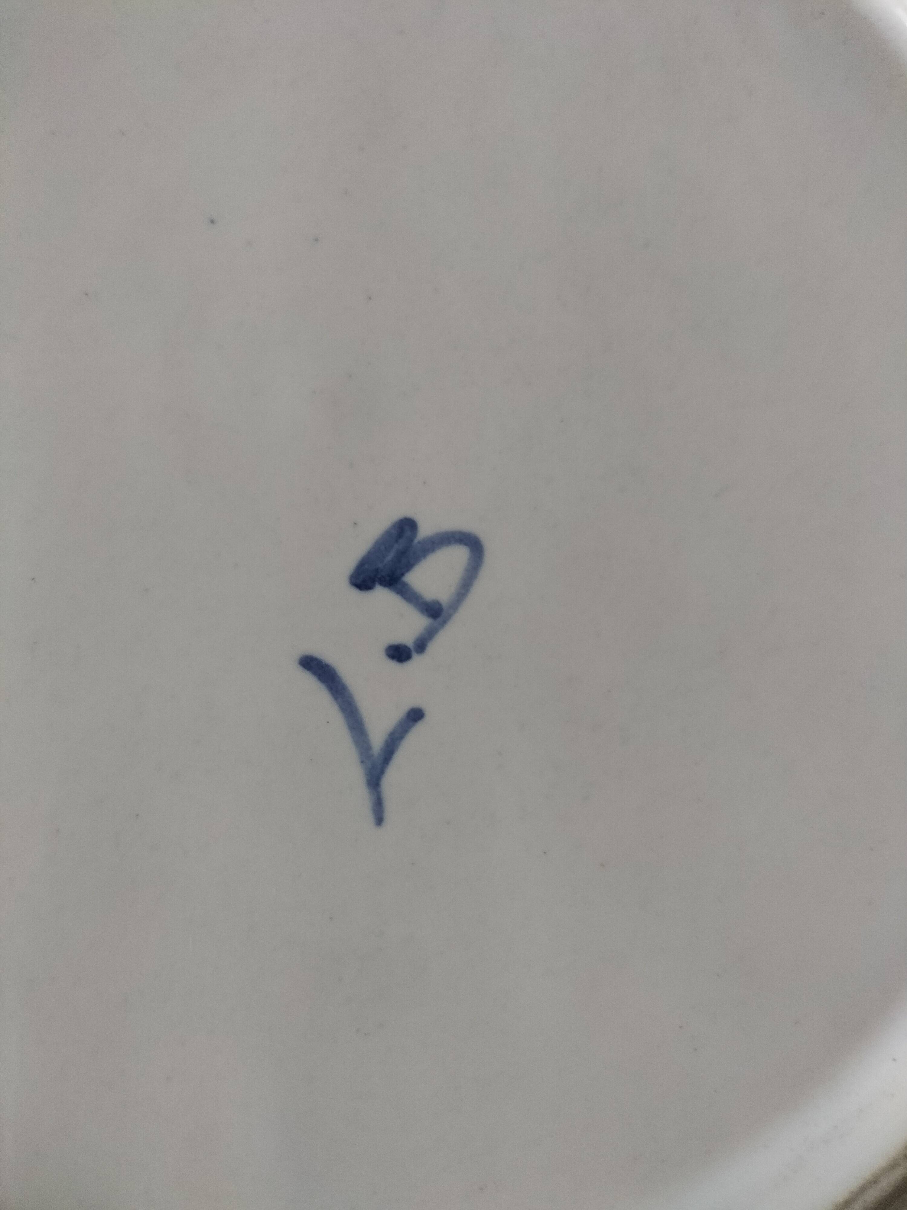 Assiette faïence peinte à la main, bouquet fleuri