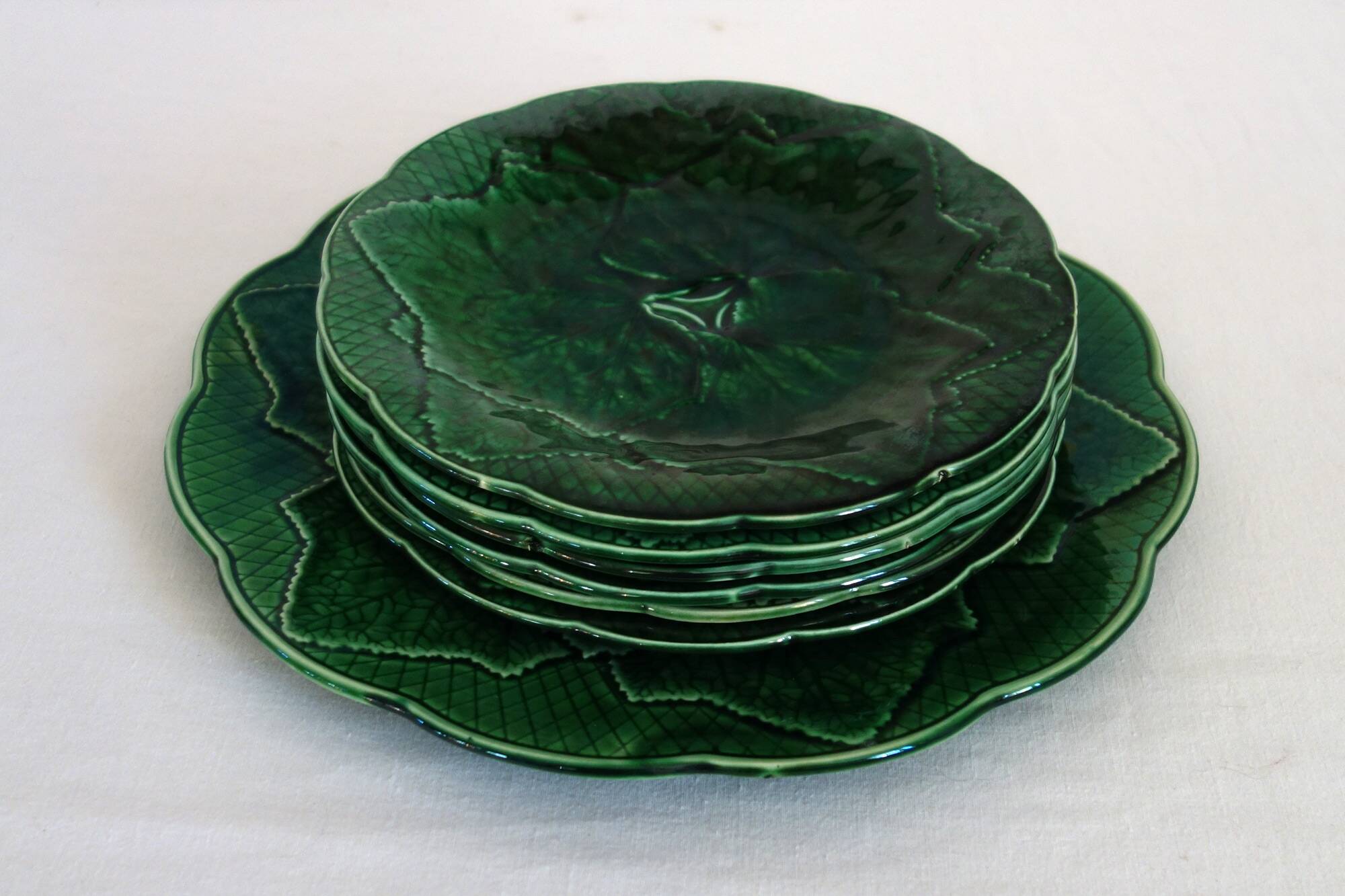 Vintage Gien vine leaf barbotine dessert set