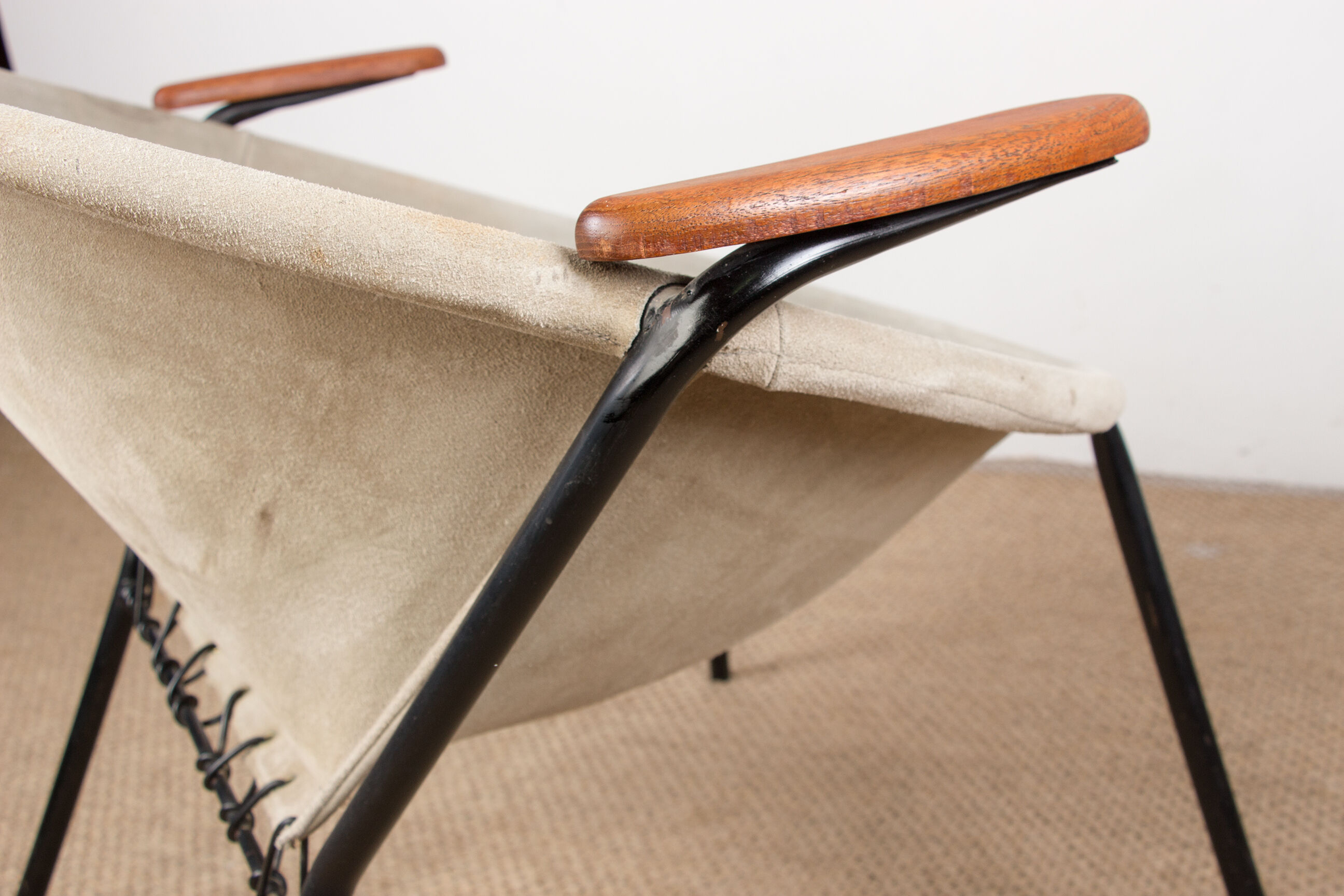 Danish armchair in Leather, Steel and Teak, Balloon model by Hans Olsen 1960.