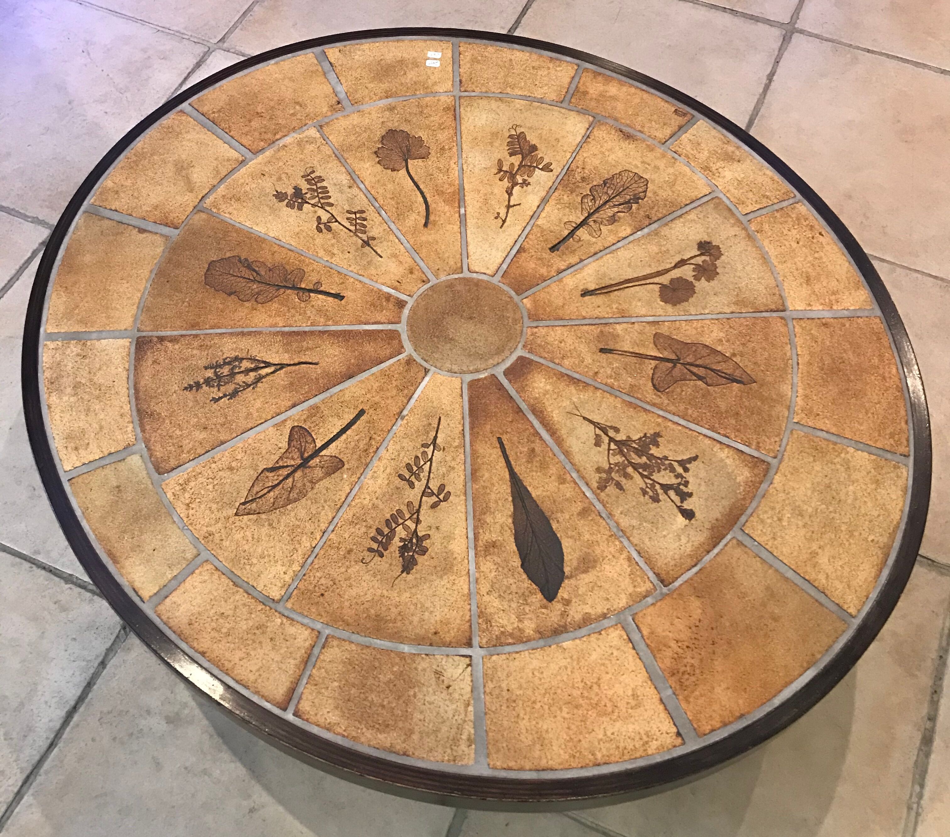 Vintage coffee table CAPRON herbarium