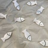 Mother-of-pearl knife holders