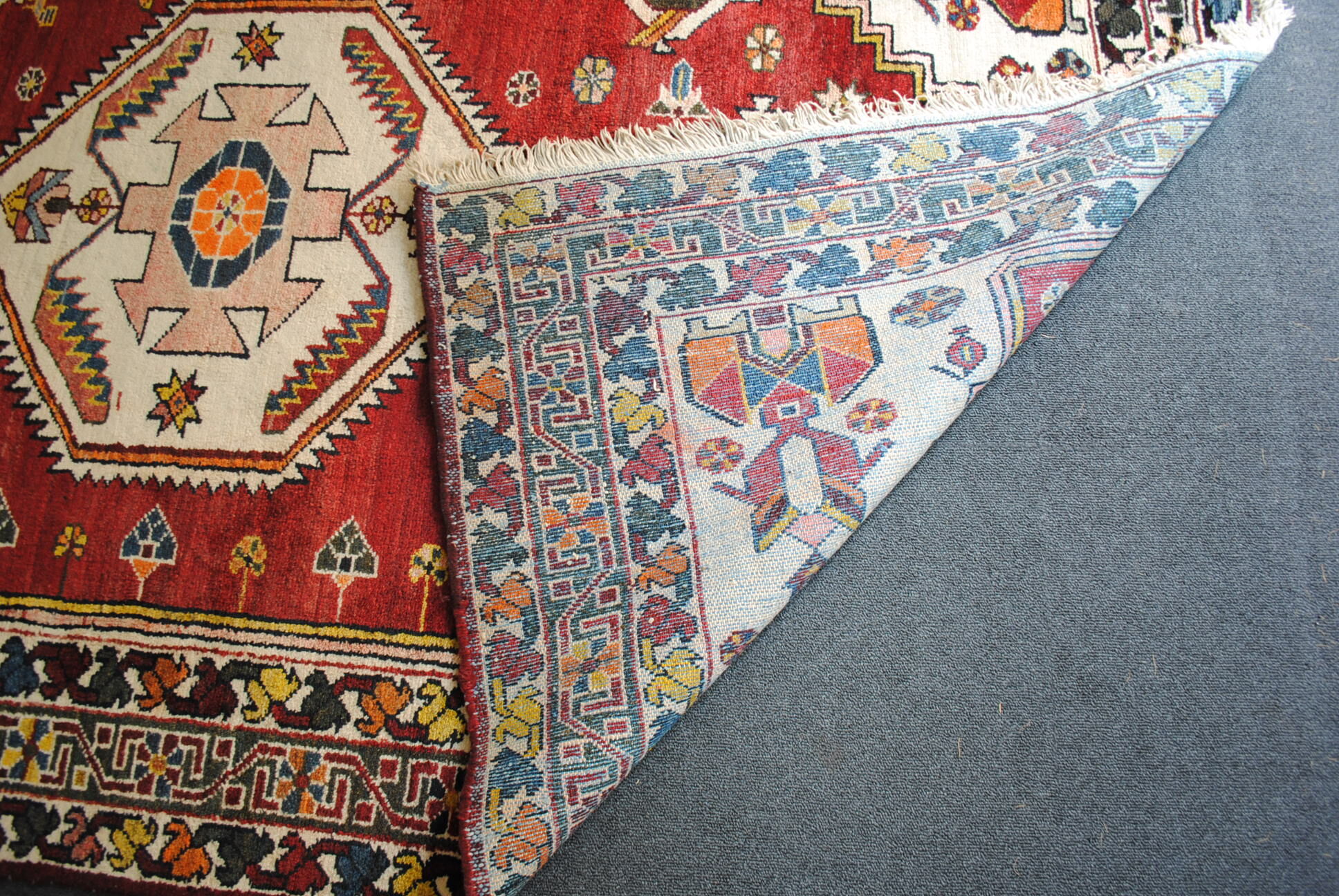 Carpet Persian athentique of the 1970s, knotted hands 208x134cm