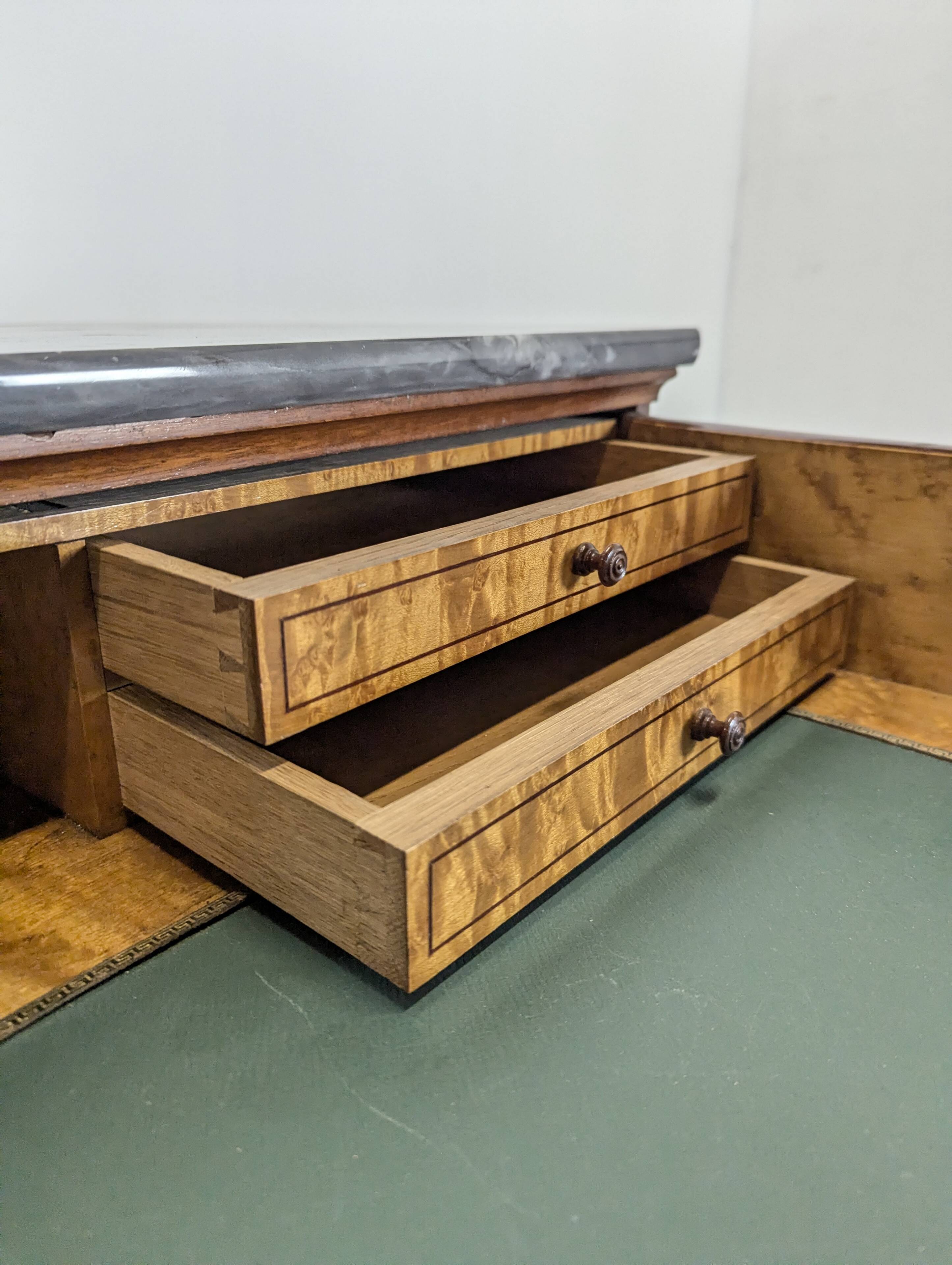 Period restoration mahogany chest of drawers