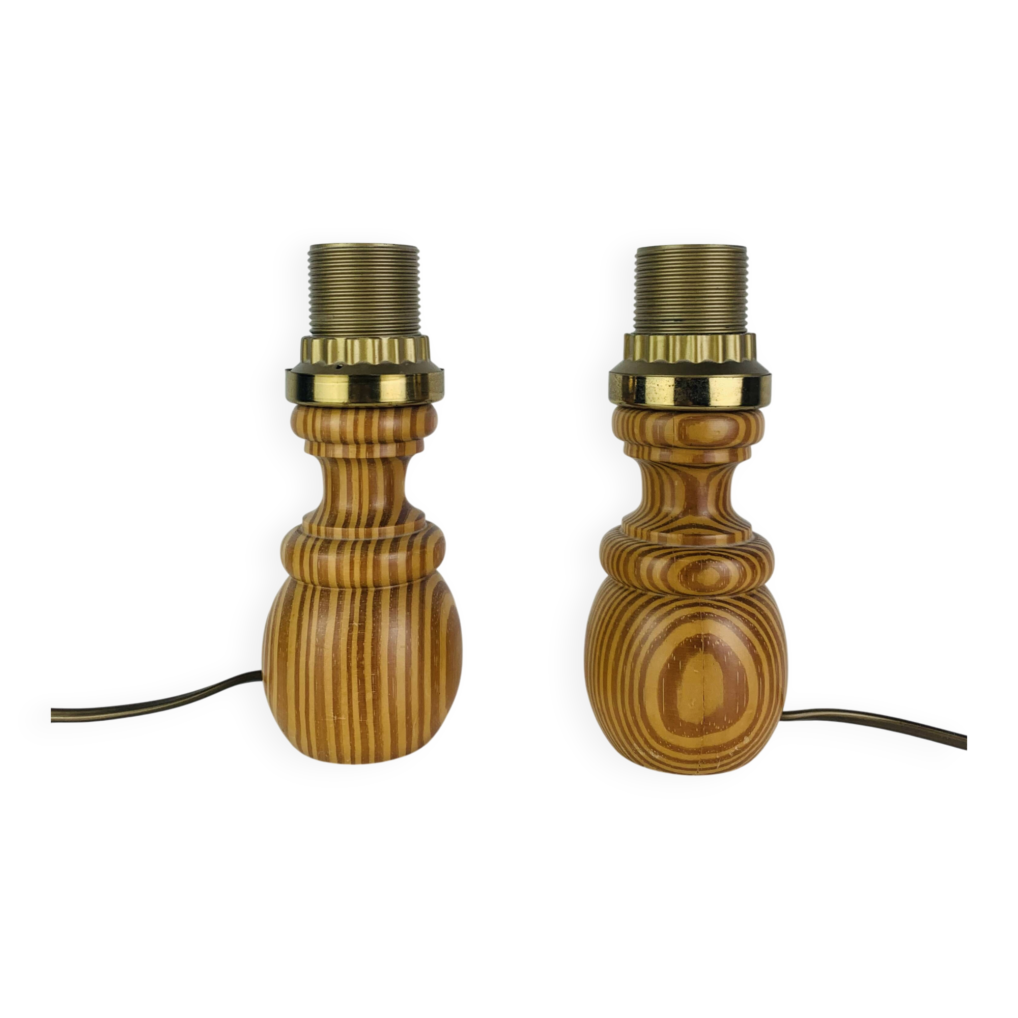 Pair of pine lamps, turned wood, vintage
