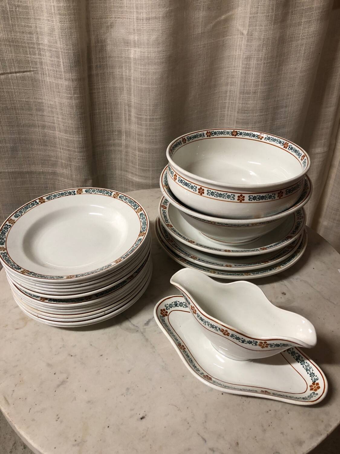 Complete dinner set by Saint-Amand