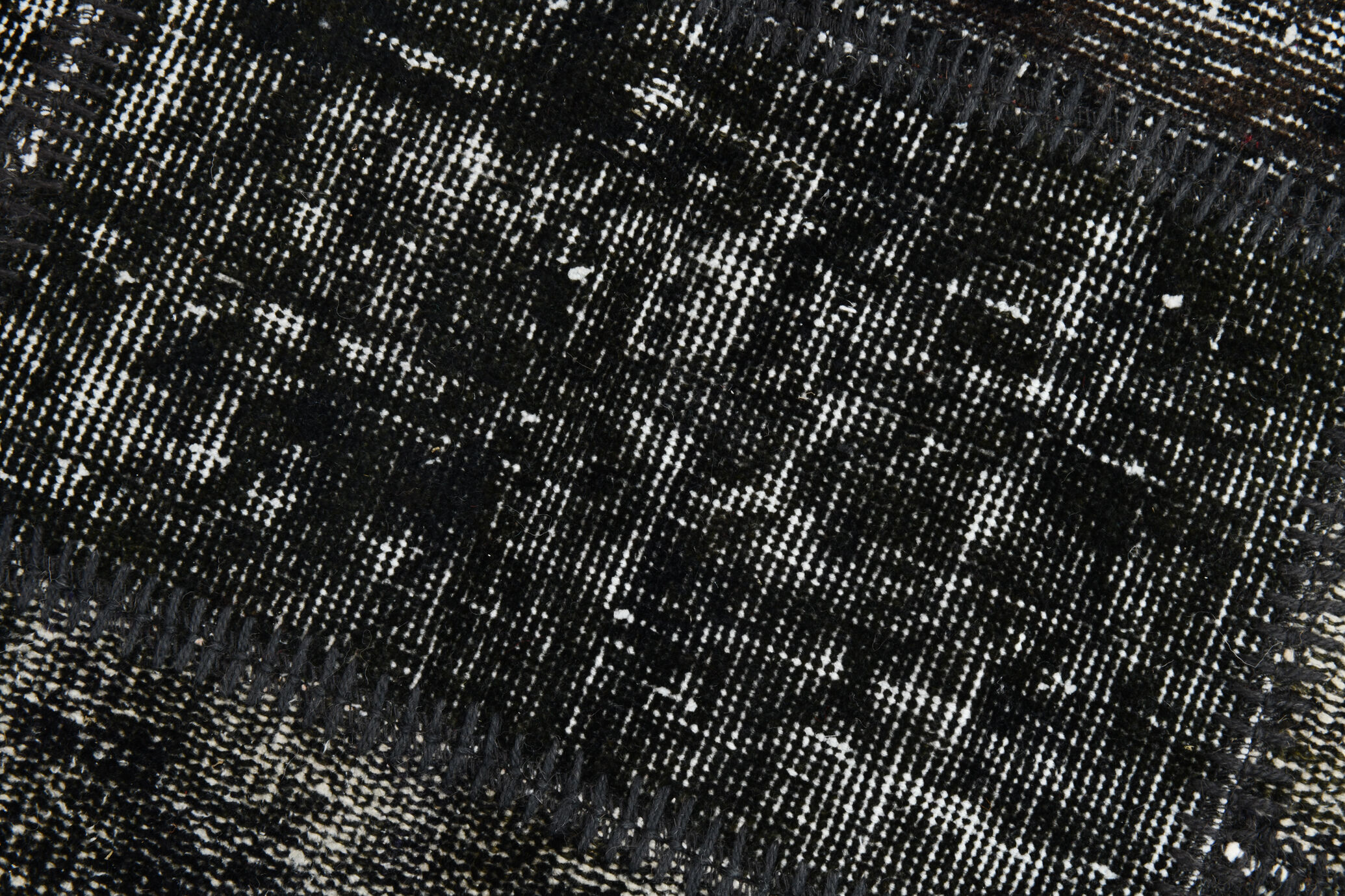 7x10 white & black oriental carpet