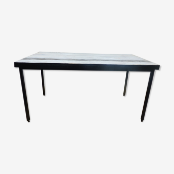 6-person industrial style table with wooden top and metal legs