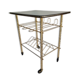 Dessert / shelf range vinyls and turntable