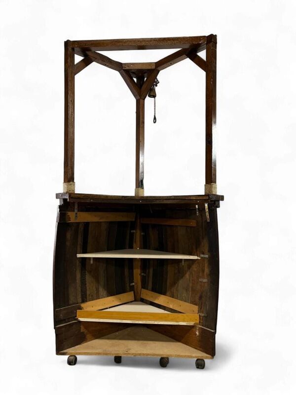 Bar haute vintage en bois / comptoir / meuble bar avec cloche