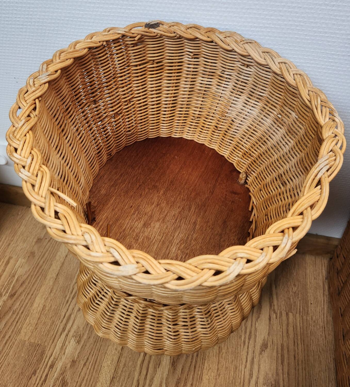 Fauteuil corbeille enfant en osier